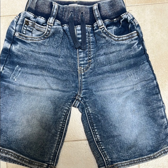 Patriotic Stars and Stripes Kids Tank Top and Peek Jean Shorts - Picture 4 of 9